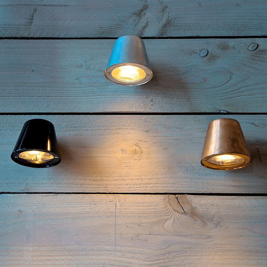 CONICAL WALL LIGHT BLACK - DYKE & DEAN