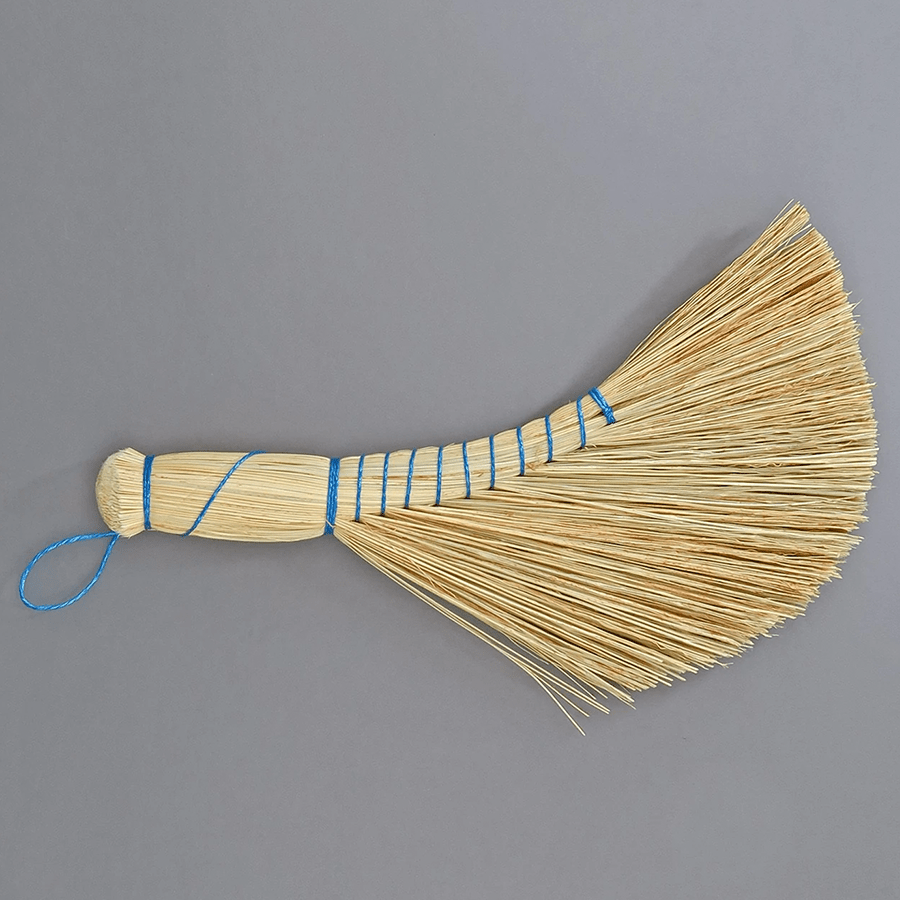 DUTCH RICE STRAW HAND BRUSH - DYKE & DEAN