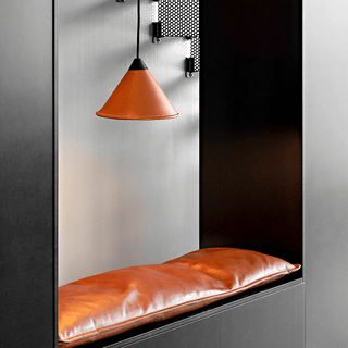 LEATHER CONE LAMP MONTANA - DYKE & DEAN